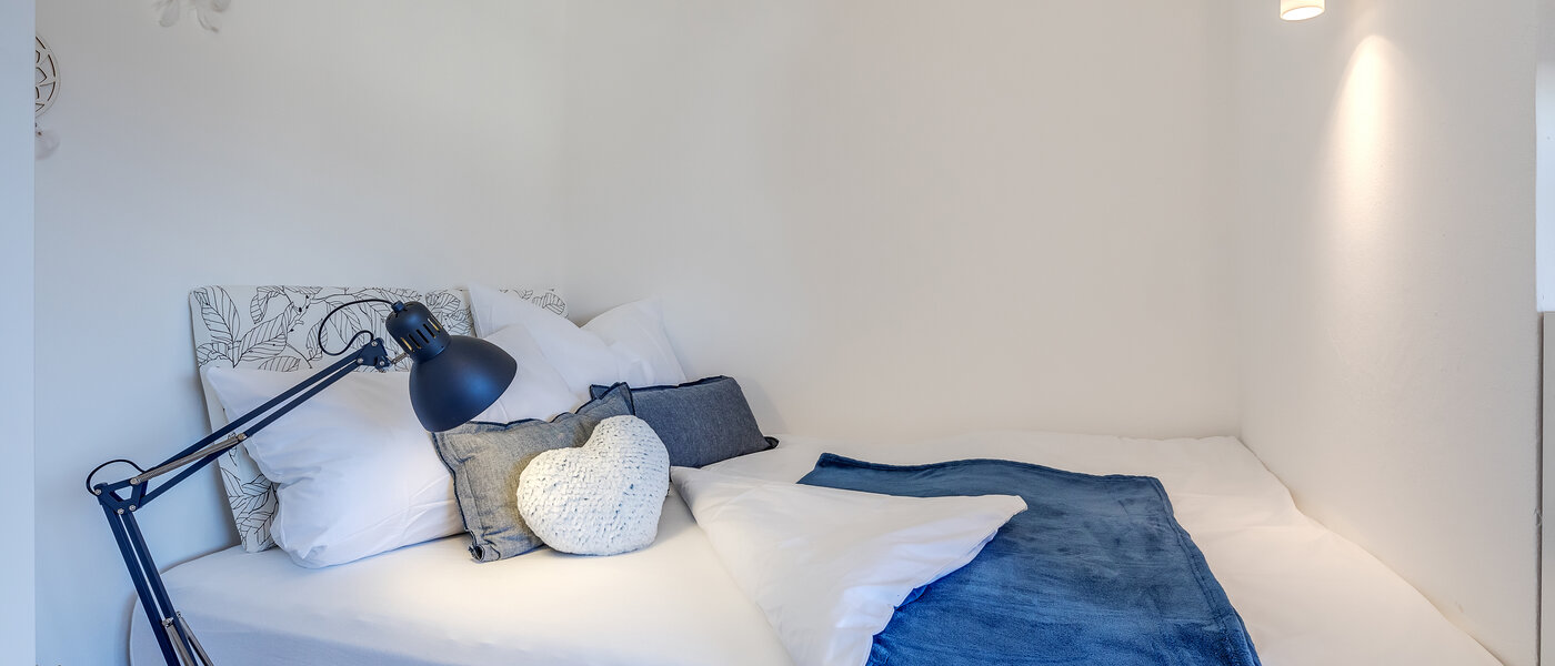 apartment München Fasangarten 02 sleeping area 11437