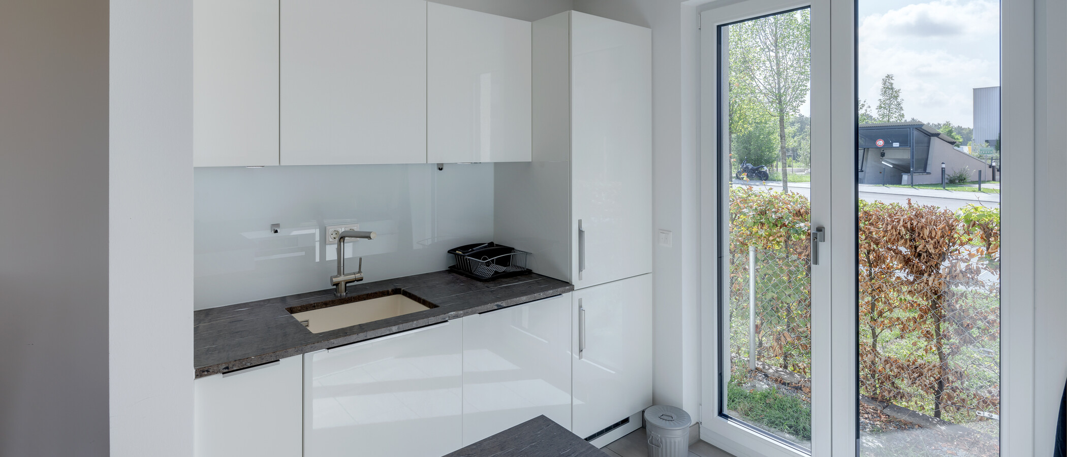 apartment with garden 	 München Neuaubing 01 kitchen 11442