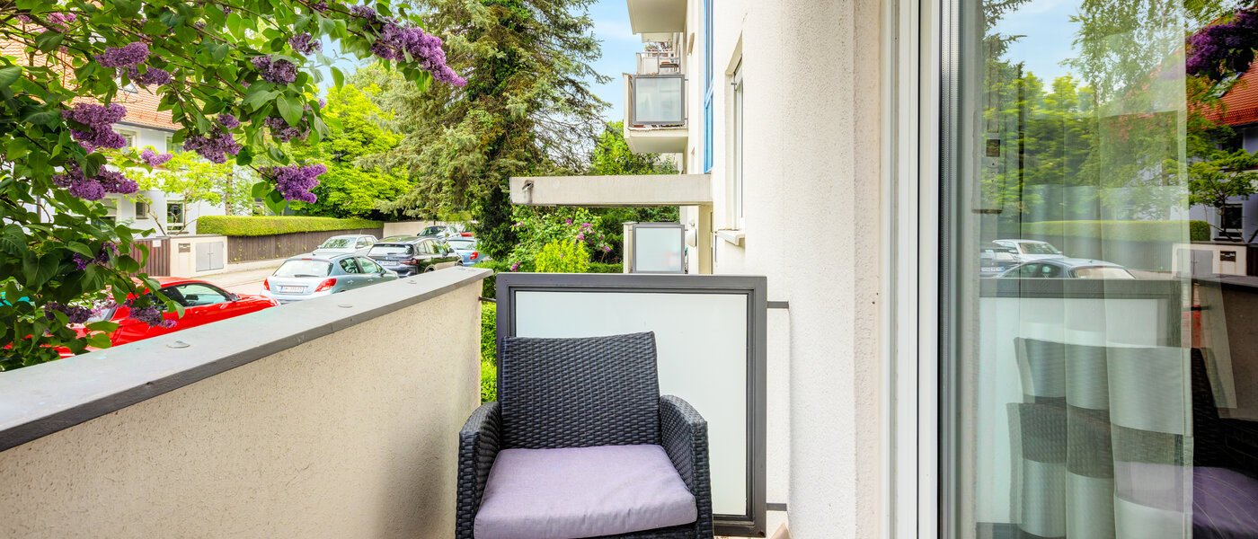apartment München Milbertshofen 03 balcony 11446