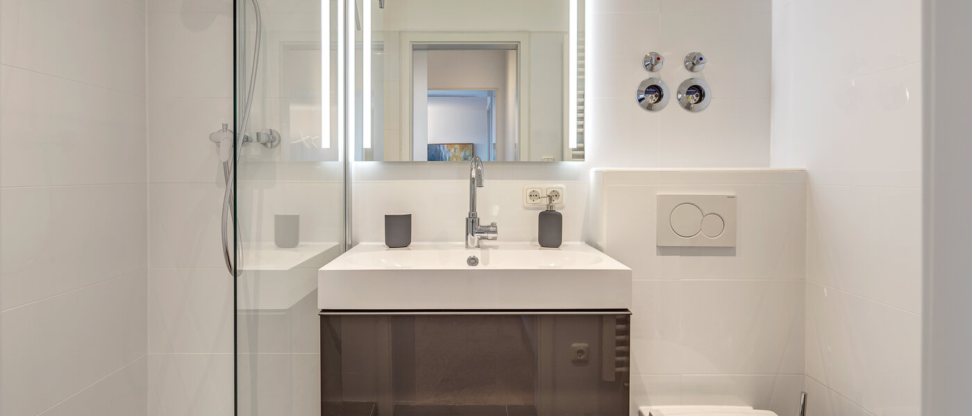 apartment München Pasing 01 bathroom 11456