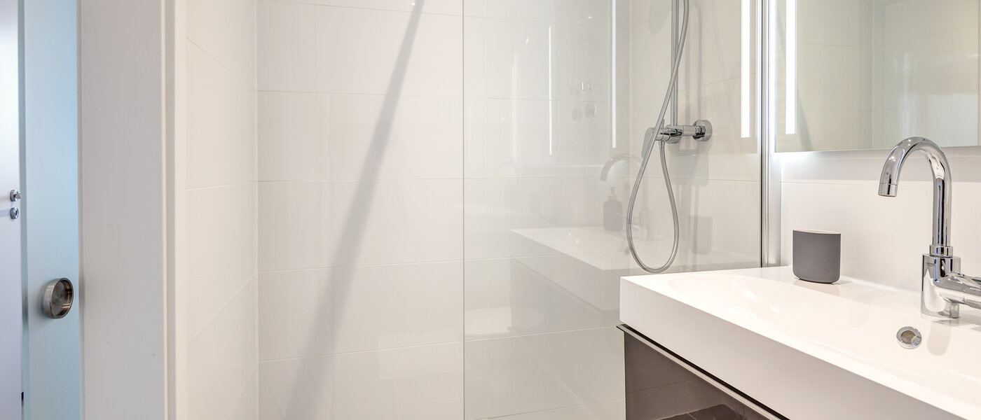 apartment München Pasing 02 bathroom 11456