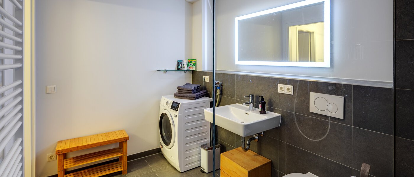 apartment München Sendling-Westpark 03 bathroom 11464