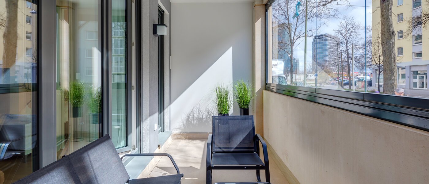 apartment München Bogenhausen 03 balcony 11481