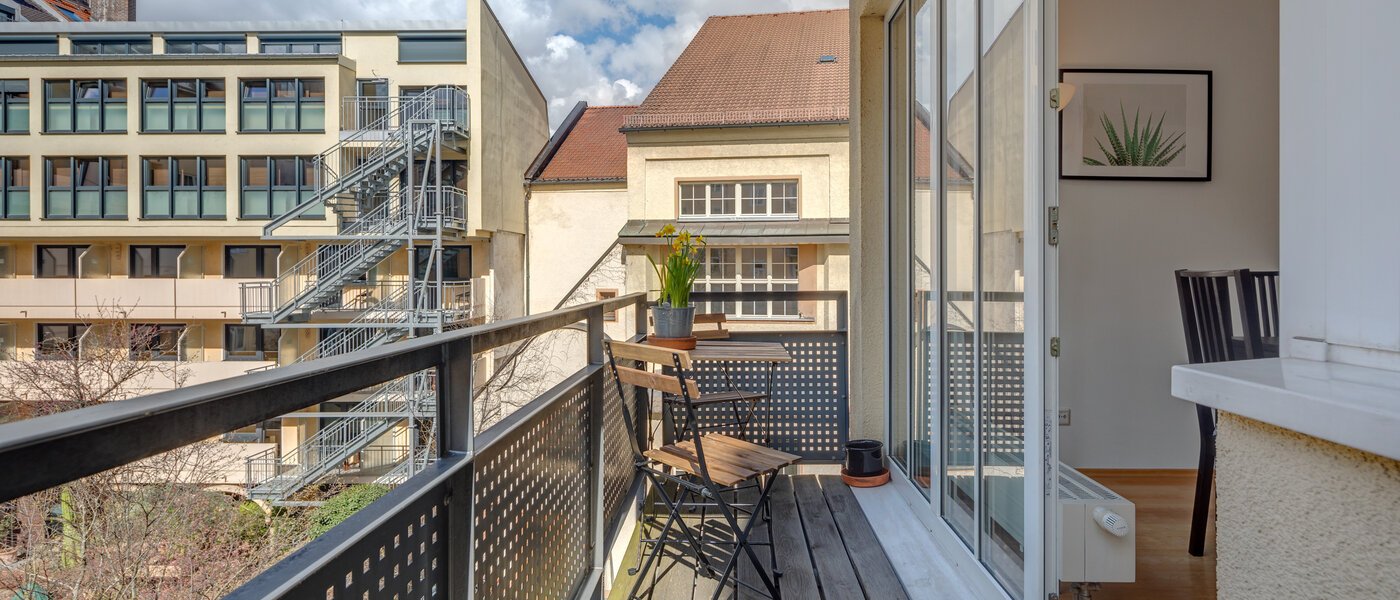 apartment München Ludwigsvorstadt 01 balcony 11492