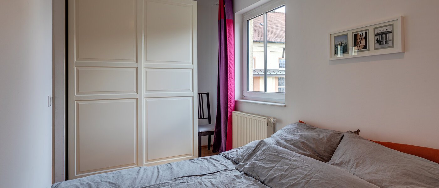 apartment München Ludwigsvorstadt 01 bedroom 11492