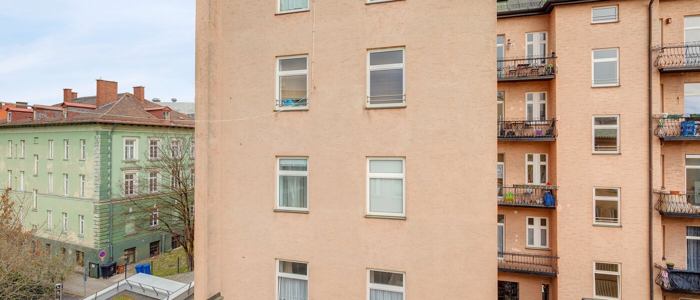 attic apartment München Schwanthalerhöhe 02 view 11507