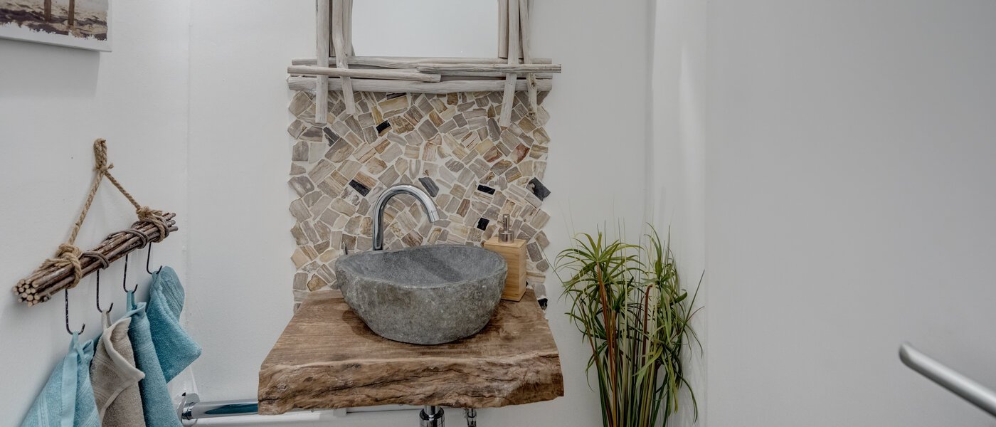 apartment München Schwabing (rechts der Leopoldstraße) 01 separate toilet 11509