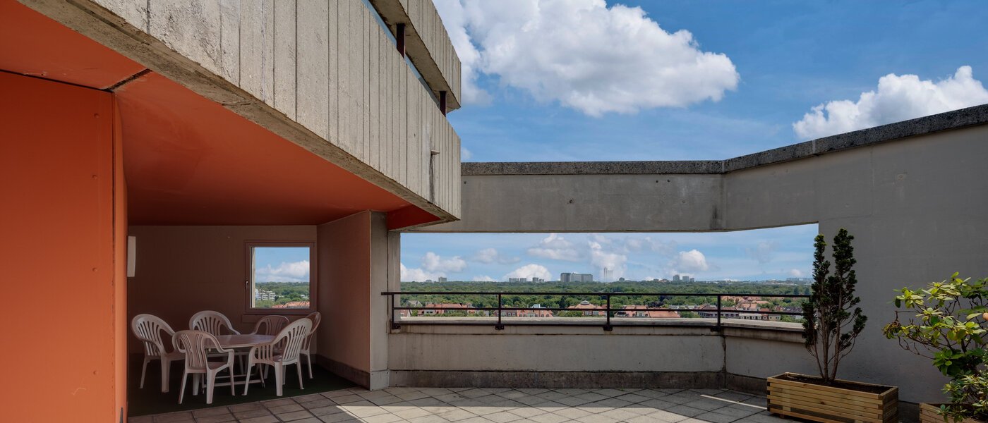 apartment München Schwabing (rechts der Leopoldstraße) 02 communal terrace 11509