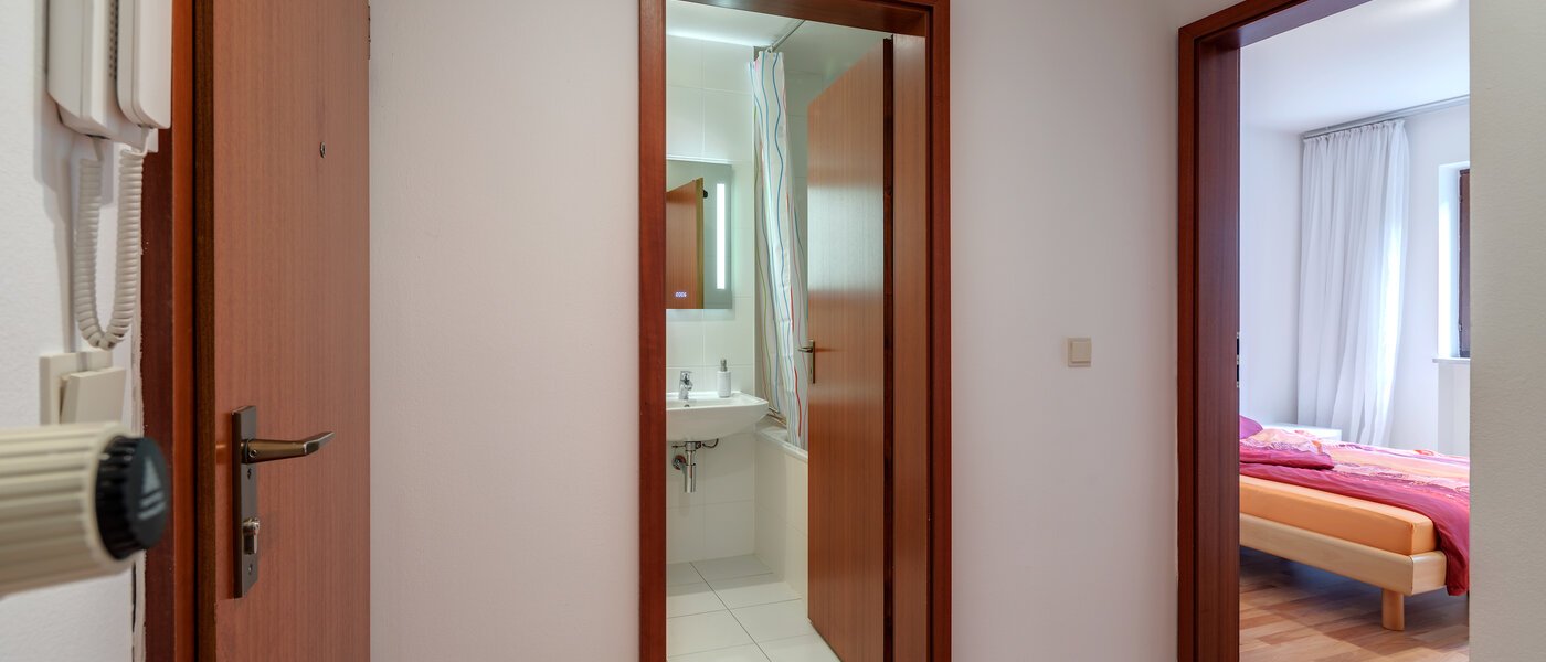 apartment München Harlaching 02 hall 1155