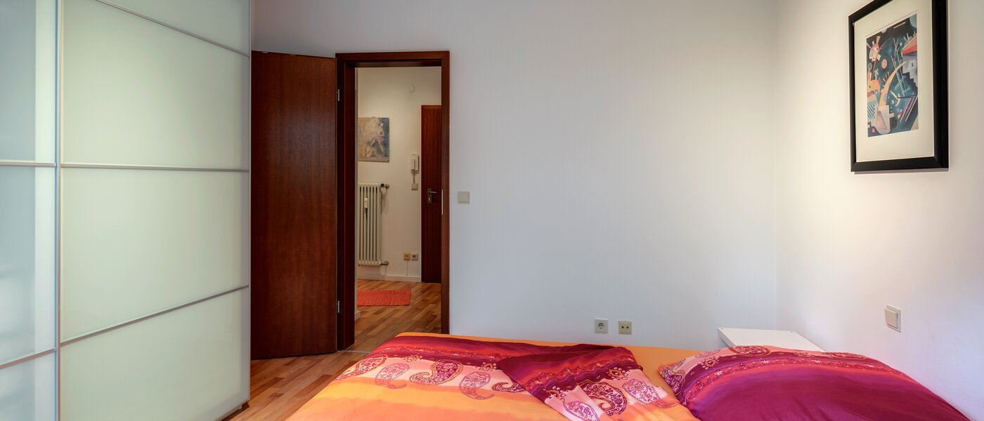 apartment München Harlaching 03 sleeping area 1155