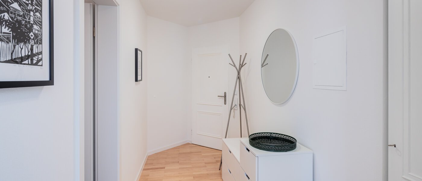 apartment München Schwabing-Nord (zw. Leopoldstraße & Englischen Garten) 01 hall 11551