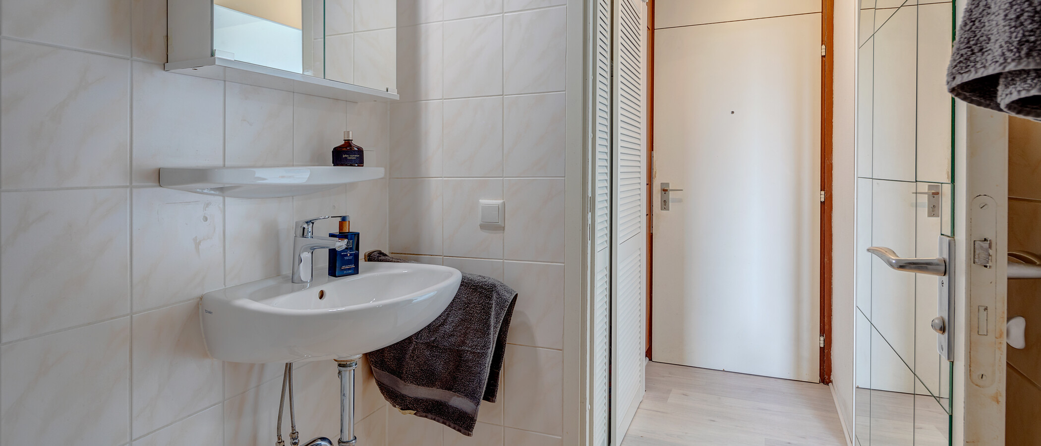 apartment München Parkstadt Solln 02 bathroom 11555