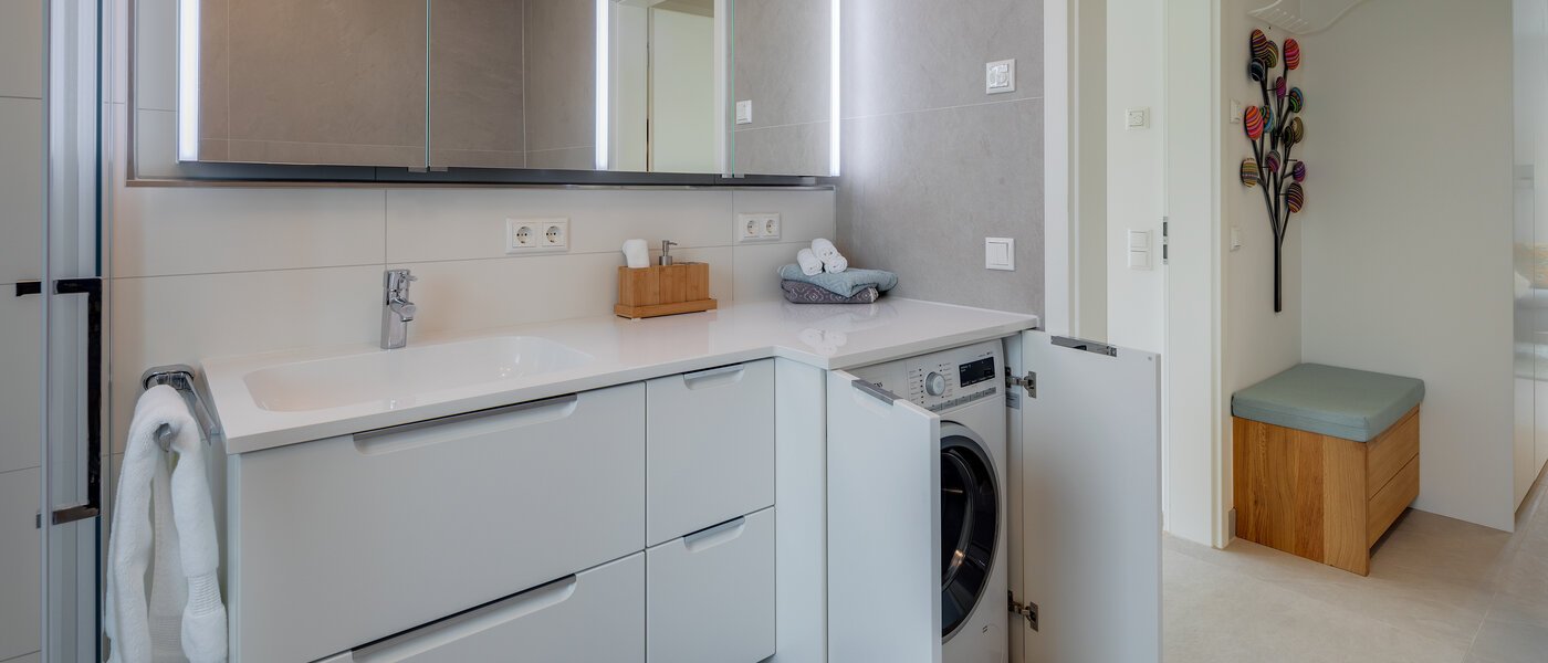 apartment Haar 04 bathroom 11570