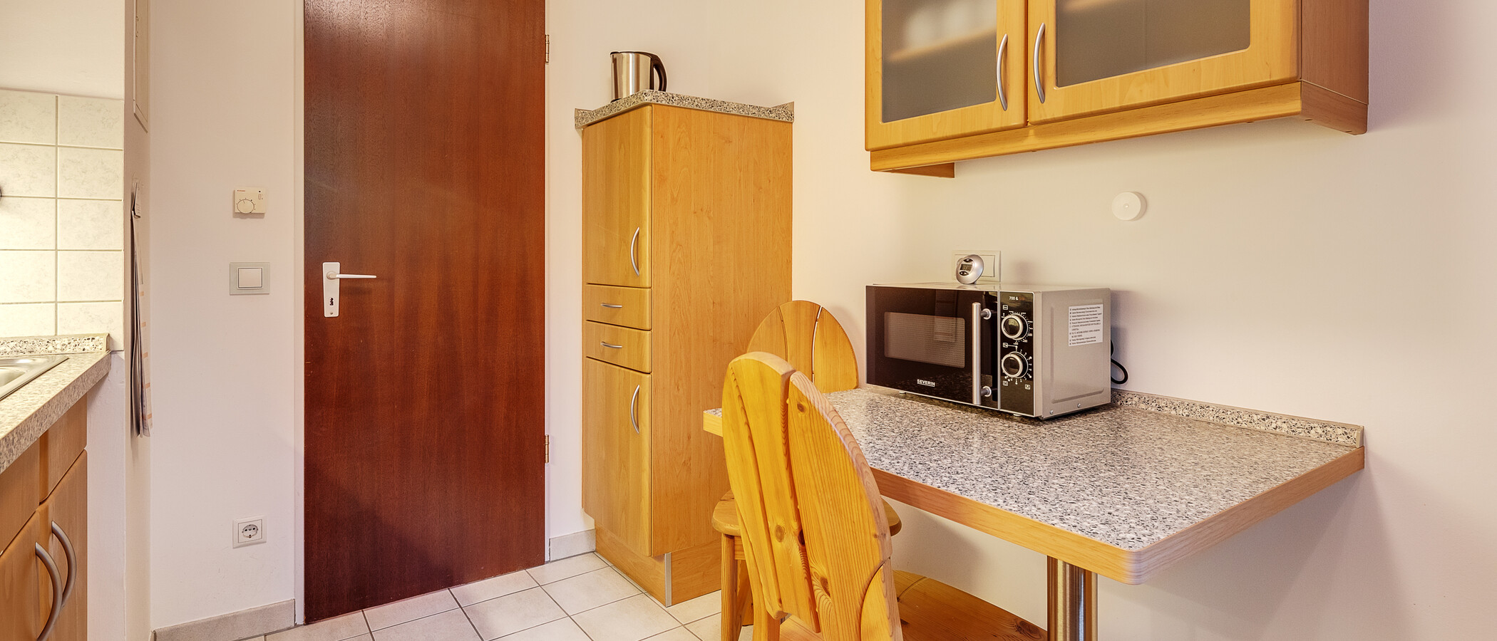 apartment München Oberföhring 03 kitchen 11585