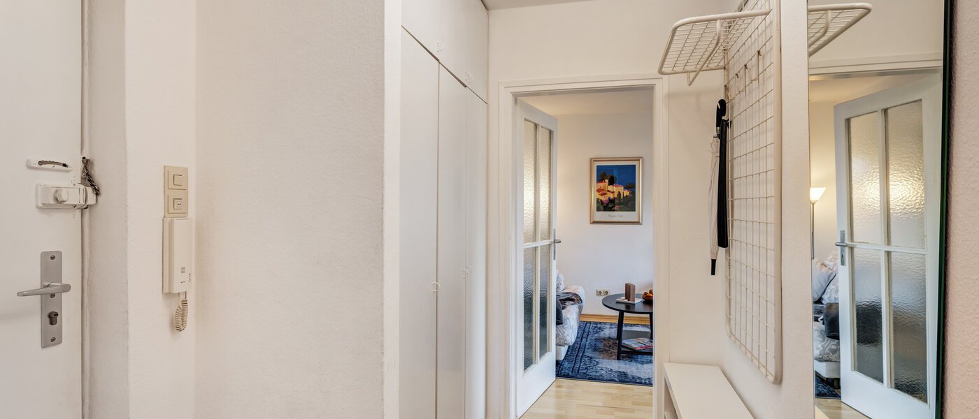 apartment München Parkstadt Bogenhausen 01 hall 1160