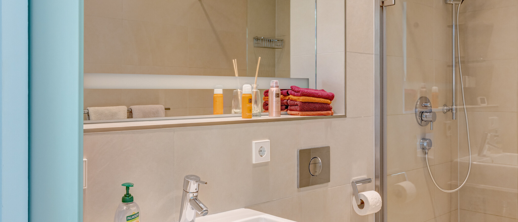 studio München Bogenhausen 01 bathroom 11603