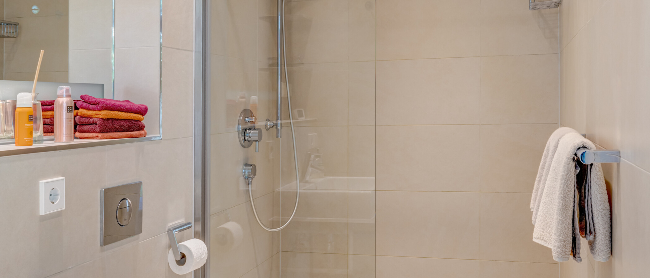 studio München Bogenhausen 02 bathroom 11603