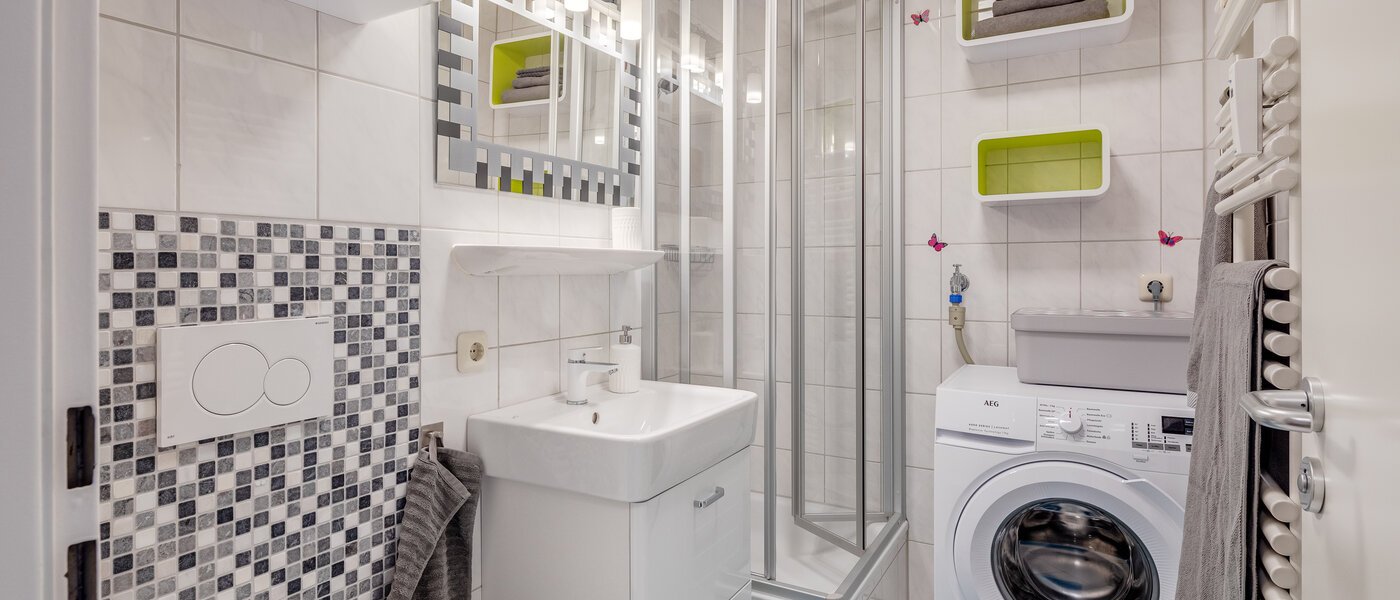 apartment München Laim 01 bathroom 11608