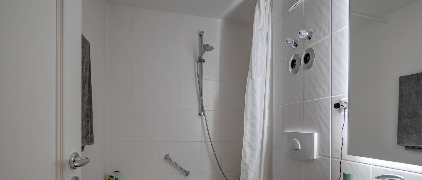 apartment München Nymphenburg 01 bathroom 11640