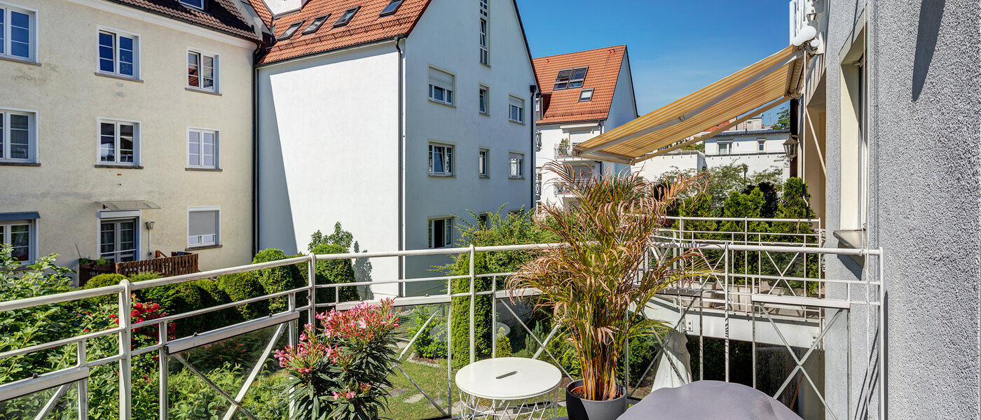 apartment München Nymphenburg 01 balcony 11640
