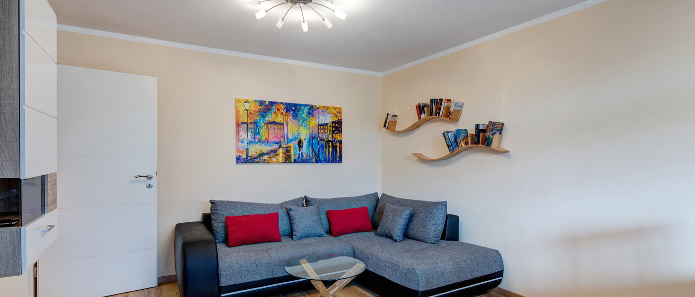 apartment München Aubing 02 living room 11641