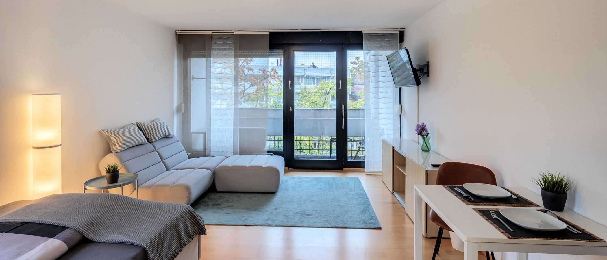 apartment München Milbertshofen 02 living area 11650
