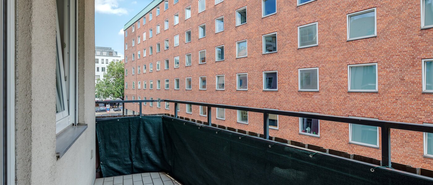 apartment München Gärtnerplatzviertel 01 balcony 11662