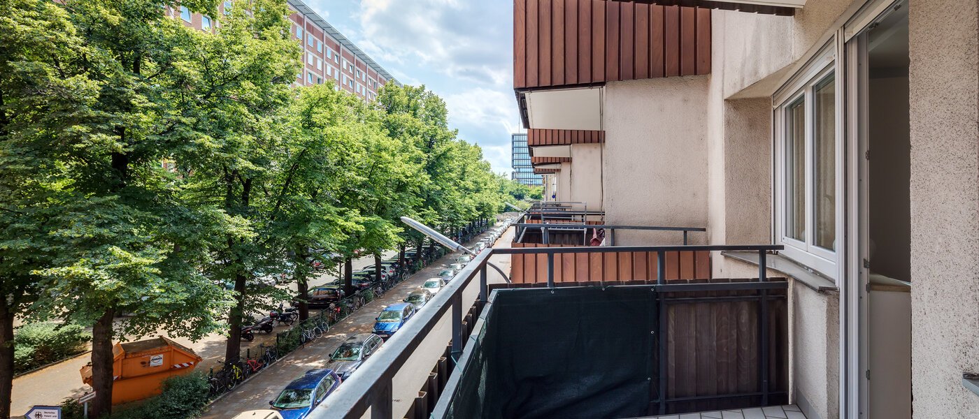 apartment München Gärtnerplatzviertel 02 balcony 11662