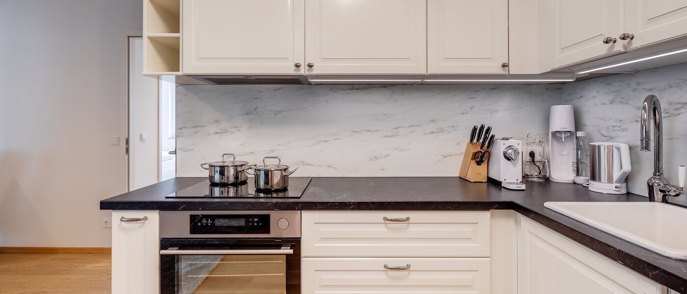 apartment München Bogenhausen 01 kitchen 11684