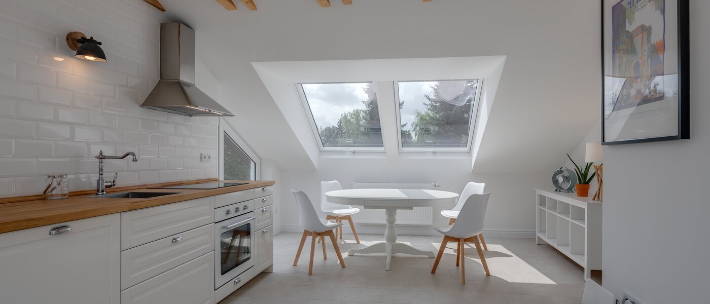 attic apartment Feldafing Tutzing 01 kitchen 11697