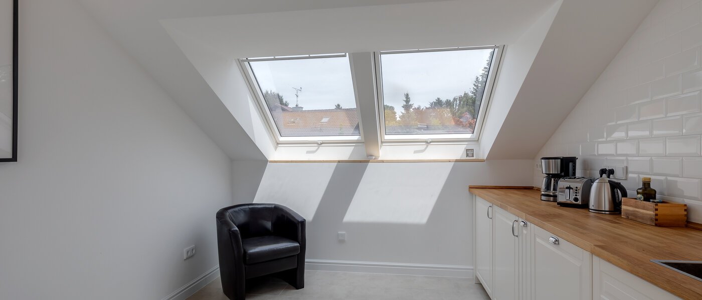 attic apartment Feldafing Tutzing 03 kitchen 11697