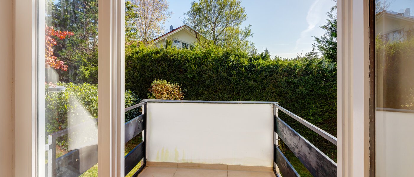 apartment with garden 	 Feldafing 01 balcony 11698