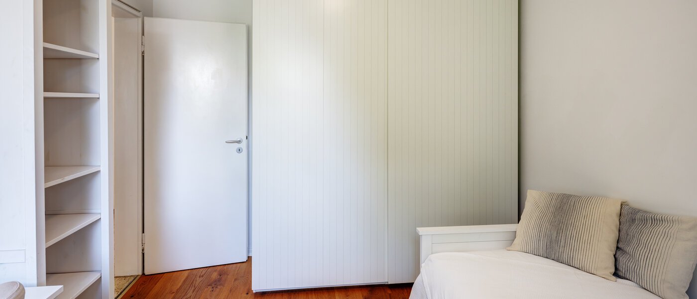 apartment with garden 	 Feldafing 03 2. bedroom 11698