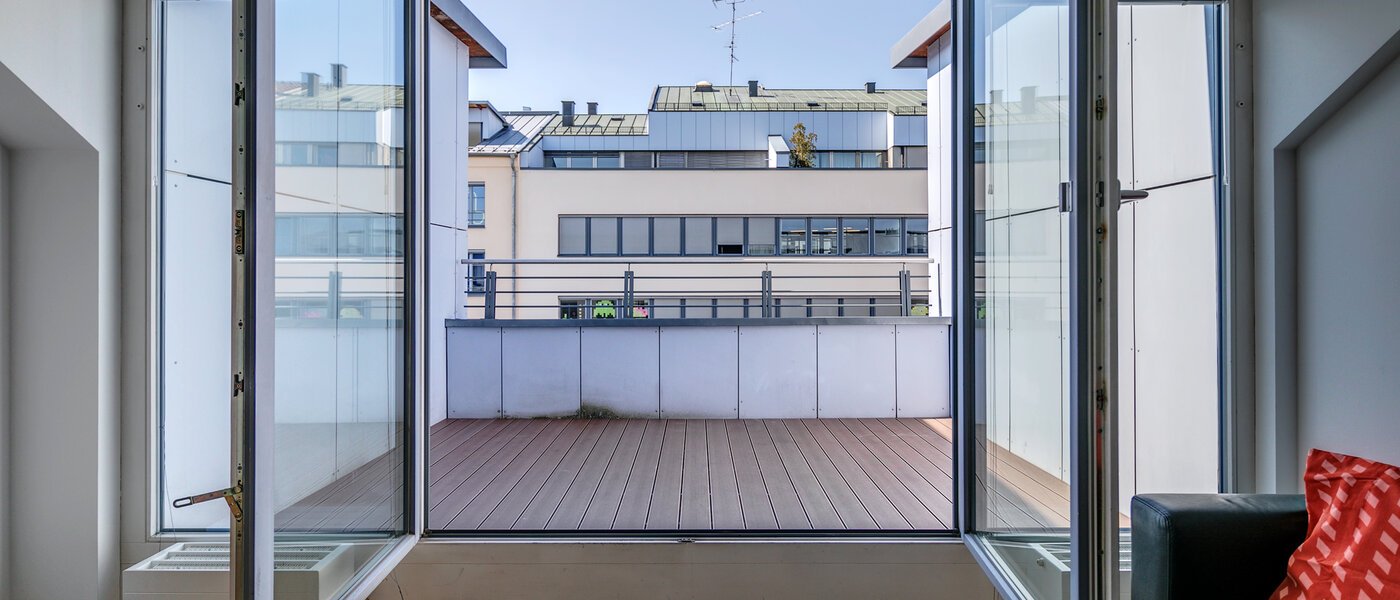 roof terrace apartment München Maxvorstadt - Museumsviertel 01 terrace 1170