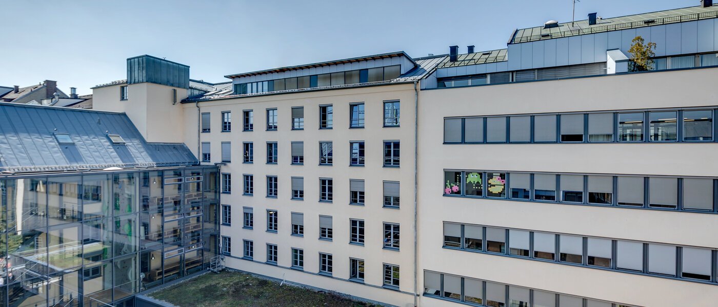 roof terrace apartment München Maxvorstadt - Museumsviertel 04 view 1170