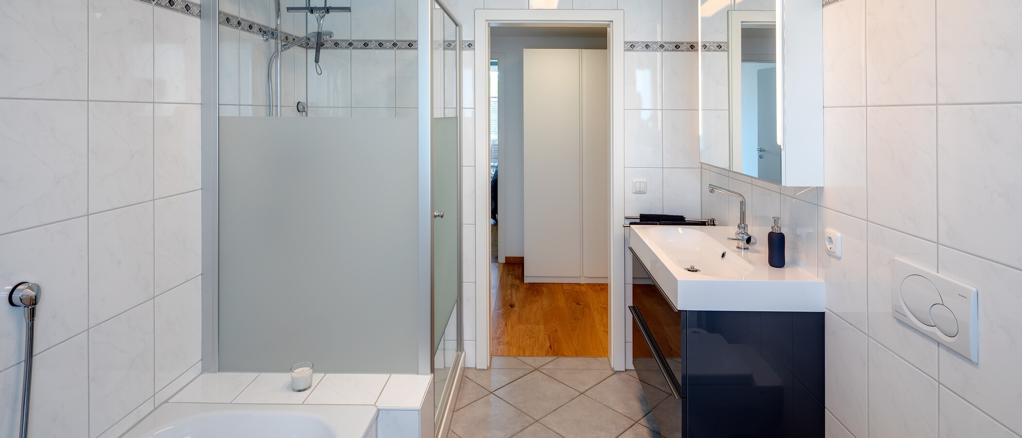 apartment München Messestadt Riem 04 bathroom 11711