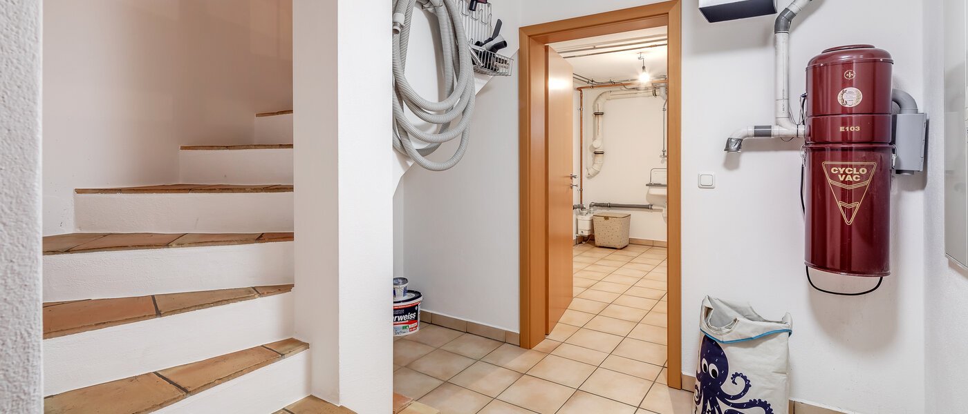 detached house München Fasanerie 07 hall 11740