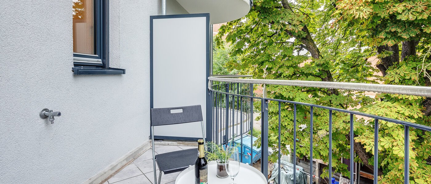 apartment München Milbertshofen 02 balcony 11770