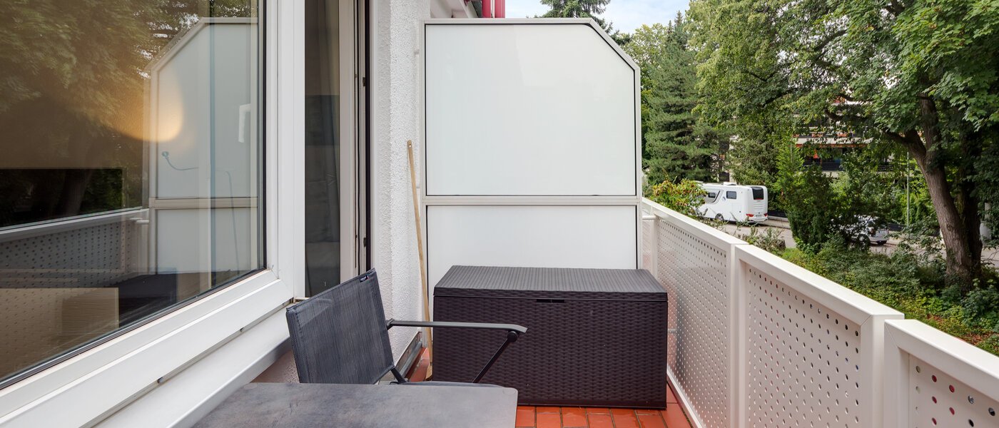 studio München Solln 02 balcony 11783