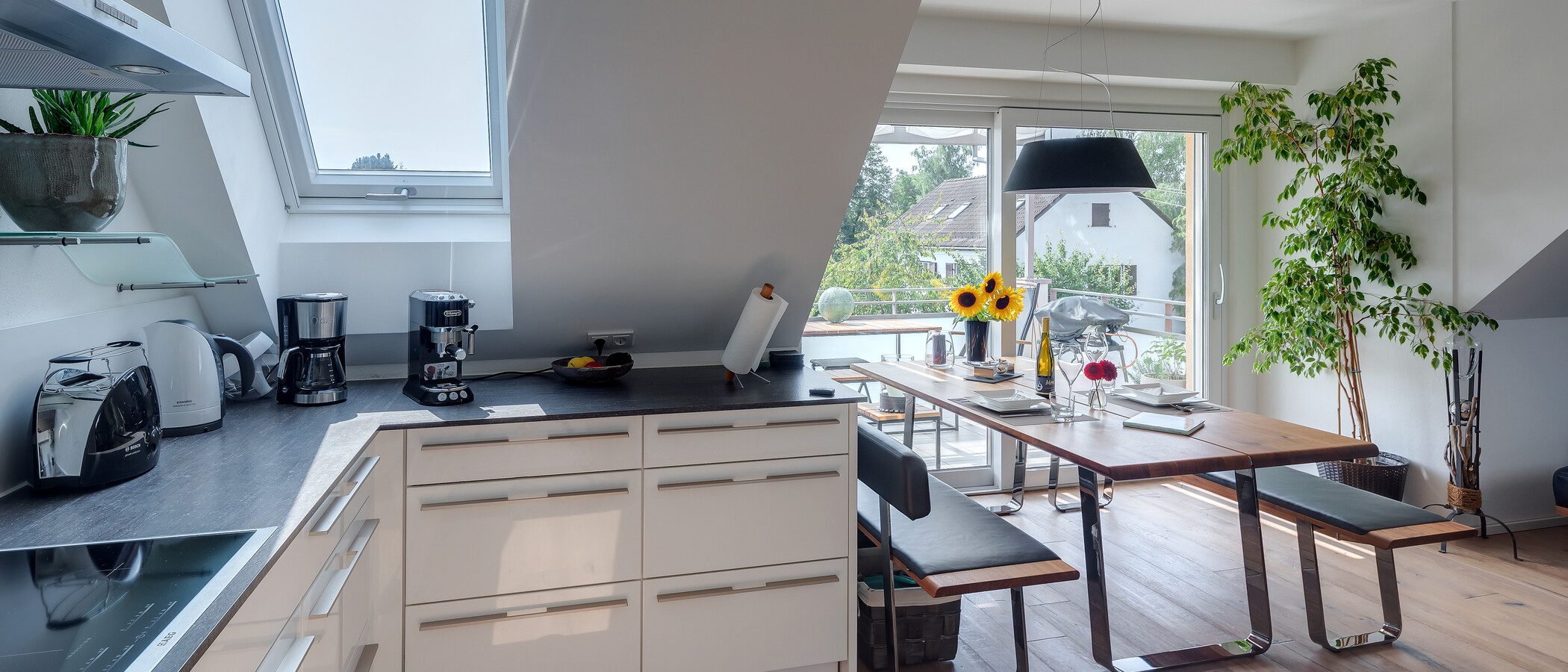 attic apartment München Großhadern 03 kitchen 11784
