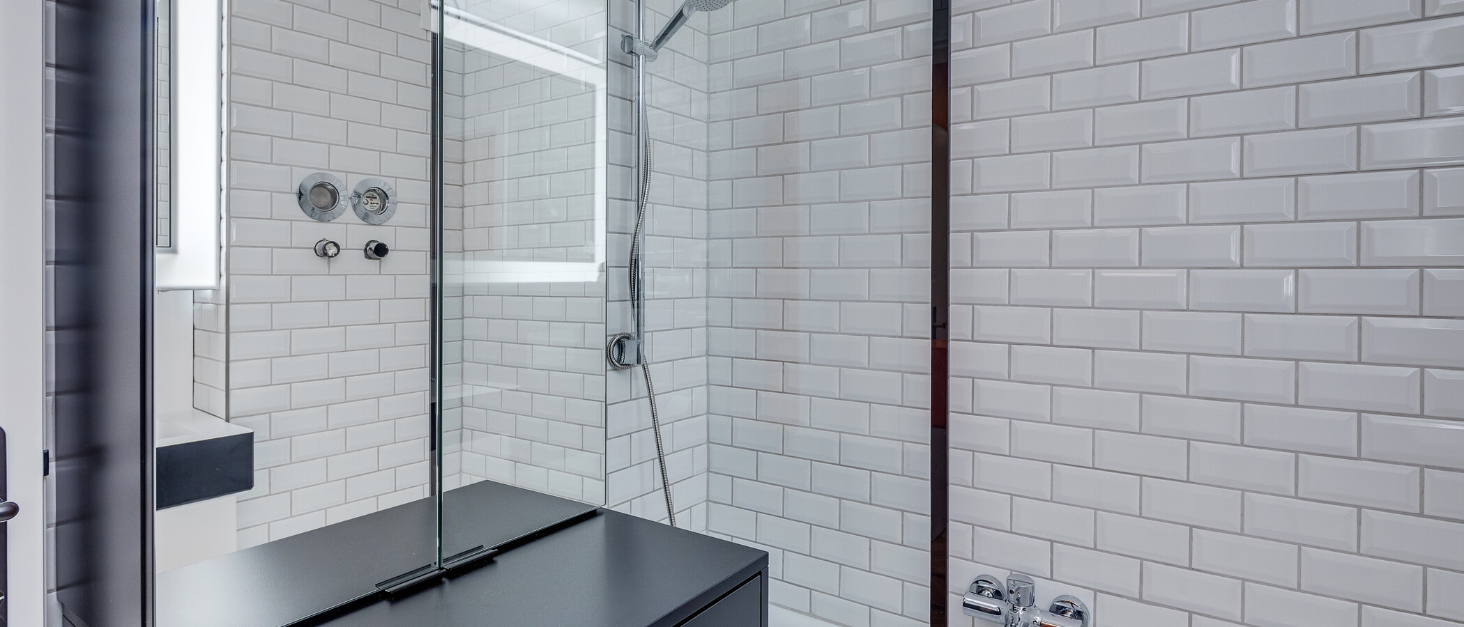 apartment München Bogenhausen 04 bathroom 11797