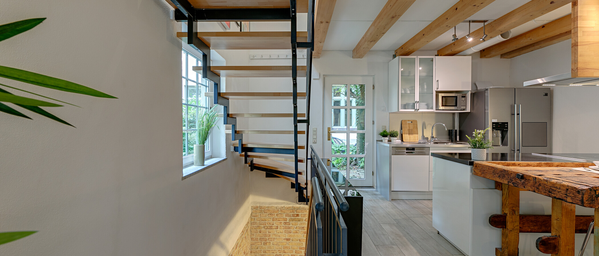 maisonette München Westend 04 hall 11814