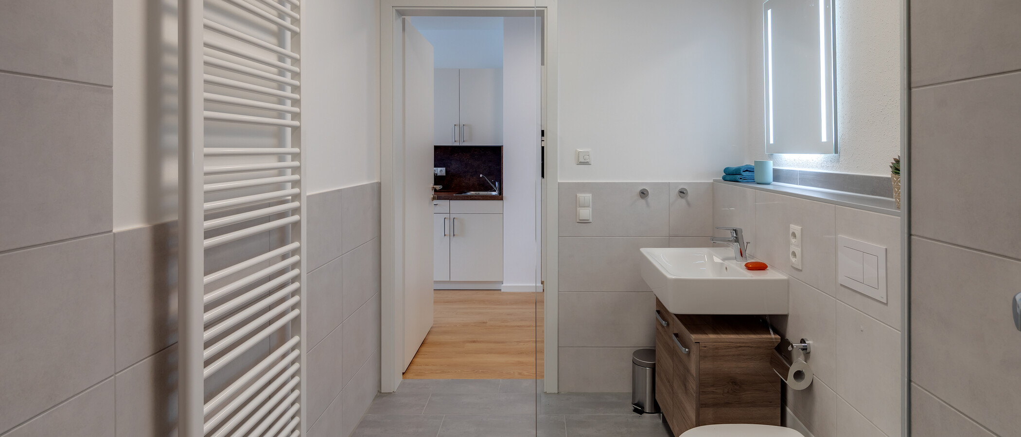 apartment München Milbertshofen 02 bathroom 11842