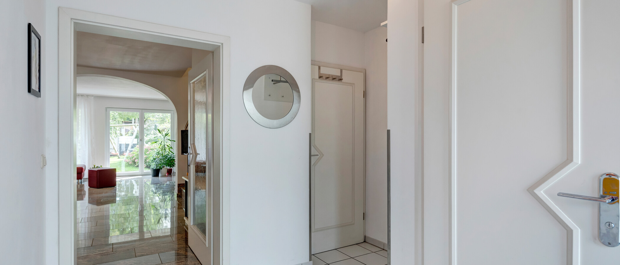 townhouse München Moosach 02 hall 11852