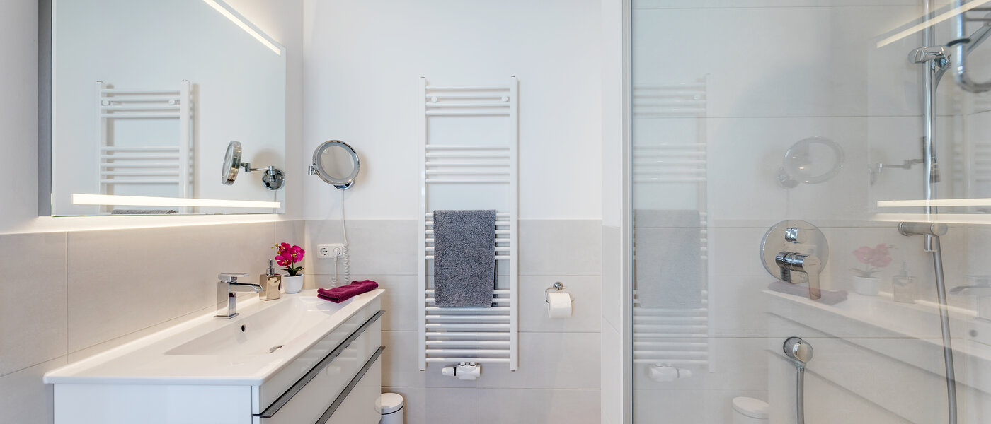 Bungalow Germering 01 bathroom 11857