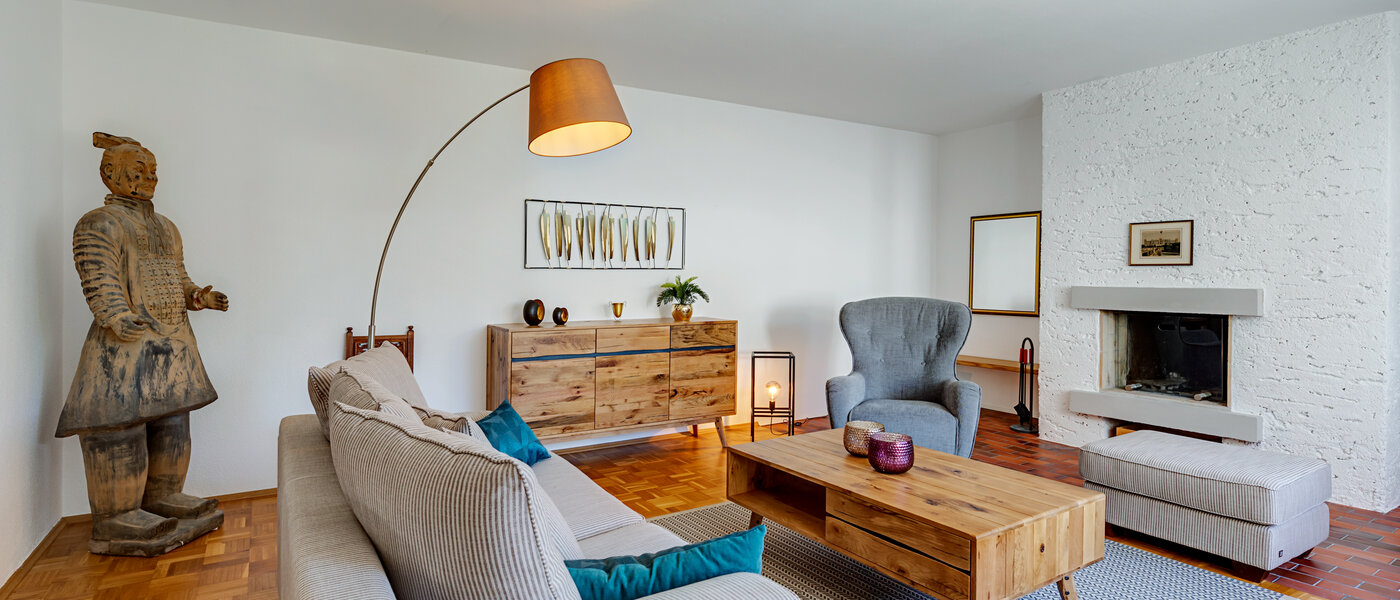 Bungalow Germering 01 living area 11857