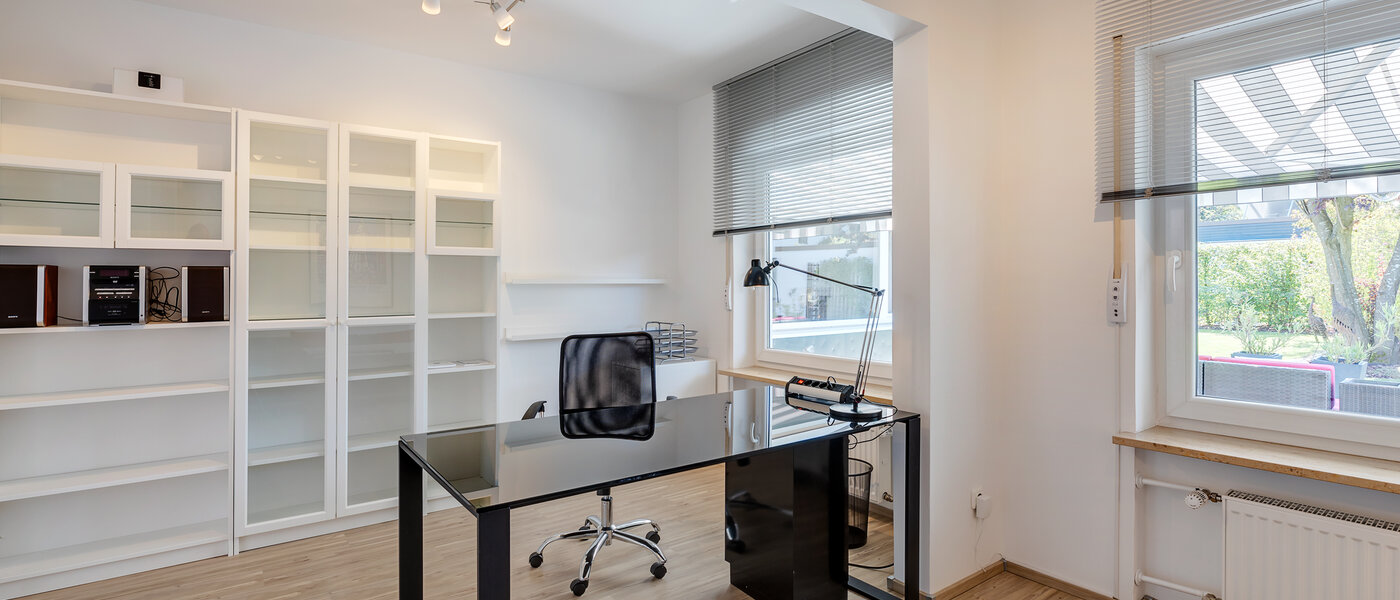 Bungalow Germering 03 guest room 11857