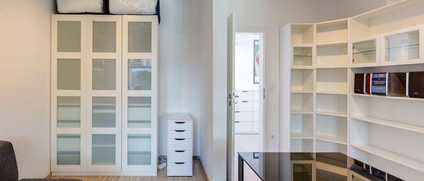 Bungalow Germering 04 guest room 11857