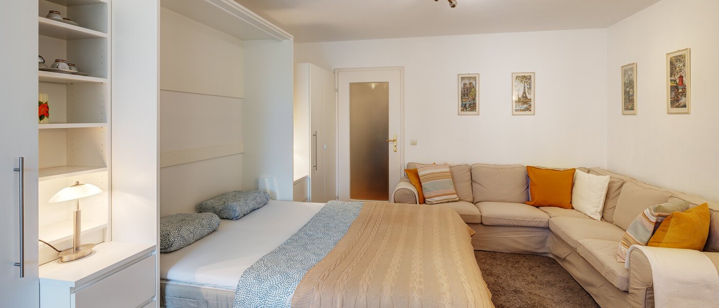 apartment München Englschalking 02 sleeping area 11866