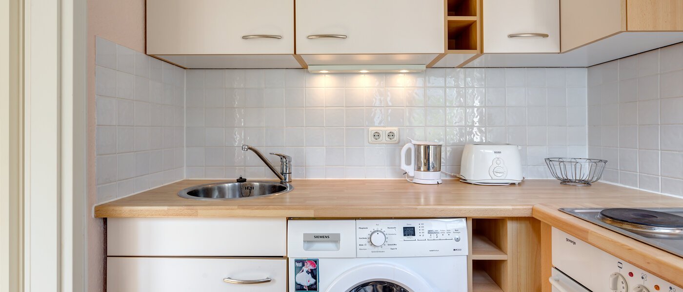 apartment München Schwabing-West (rund um den Hohenzollernplatz) 02 kitchen 1187